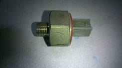 Датчик детонации. Toyota: Platz, Corona, Crown, Vios, Verossa, Avensis, WiLL Vi, Sprinter Trueno, Corolla, Yaris Verso, Sequoia, Altezza, Tundra, Raum...
