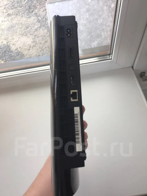 Sony PlayStation 3 Super Slim ����