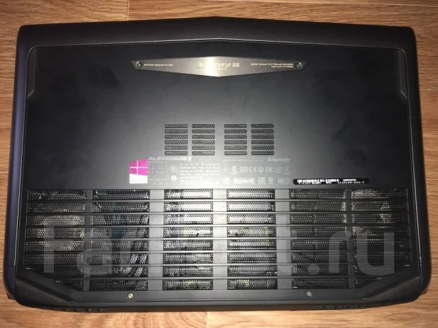 Alienware 17. 17.3", 2,4����, ��� 8 ��, ���� 760���, WiFi: 1, Bluetooth: 1, ����������� �� 3��. ����