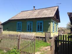 Продам дом. Улица Гагарина 8, р-н Районная больница, площадь дома 34 кв. м., электричество 30 кВт, отопление твердотопливное, от частного лица (собств...