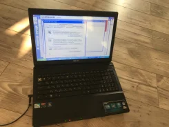 Asus X54H. 15.6", 2,1����, ��� 4 ��, ���� 320���, WiFi: 1, Bluetooth: 1 ����