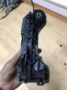 Педаль газа. Volkswagen: Passat, Passat CC, Jetta, Golf, Scirocco Двигатели: AXX, AXZ, BKC, BKP, BLF, BLP, BLR, BLS, BLV, BLX, BLY, BMA, BMB, BMP, BMR...