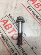 Рычаг поперечный. Toyota: Windom, Corona, Aurion, Avensis, Camry, Avalon, Land Cruiser, Harrier, Venza, Solara, Highlander, Kluger V Lexus: RX330, ES3...