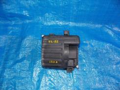 Корпус воздушного фильтра. Suzuki Escudo, TA02W, TA52W, TD02W, TD32W, TD52W, TD62W, TL52W