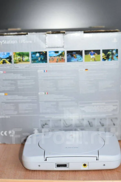 Sony PlayStation One ����