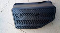 Подставка под ногу. Toyota Land Cruiser Prado, KDJ95, KDJ95W, KZJ95, KZJ95W, LJ95, RZJ95, RZJ95W, VZJ95, VZJ95W, КZJ90, КZJ95, KDJ90, KDJ90W, KZJ90, K...