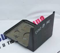Кронштейн под аккумулятор. Subaru Legacy, BD5, BE5, BEE, BES, BG5, BH5, BHE Subaru Impreza, GDA, GDB, GGA, GGB Двигатели: EJ206, EJ208, EJ20H, EJ20R...