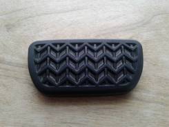 Педаль тормоза. Toyota: Platz, Prius C, Ipsum, iQ, Avensis, Corolla, Innova, Yaris Verso, Probox, Raum, Echo Verso, Caldina, Tarago, Voltz, Succeed, C...