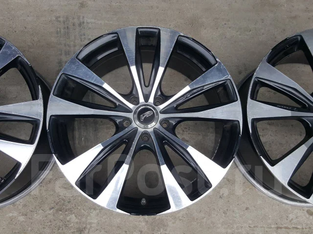 RAYS Versus Spada. 8.0x19", 5x114.3, ET53, �� 72���. ����