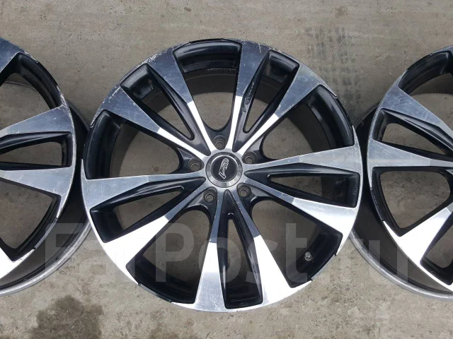 RAYS Versus Spada. 8.0x19", 5x114.3, ET53, �� 72���. ����