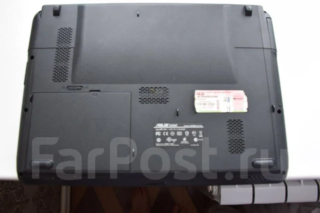 Asus K40AF. 14", 2,4����, ��� 4 ��, ���� 250���, WiFi: 1, ����������� �� 3��. ����
