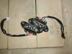 Датчик открытия двери, концевик двери. Toyota Lite Ace, SR40 Toyota Lite Ace Noah, CR40, CR40G, CR50, CR50G, SR40, SR40G, SR50, SR50G Toyota Town Ace...