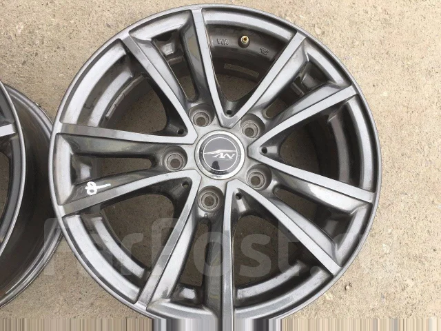 Velox Nirvana. 6.0x15", 5x114.3, ET53 ����