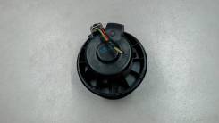 Двигатель отопителя (моторчик печки) Ford Focus 2 2005-2008