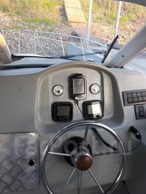 Yamaha FR-26. 1997 ���, ����� 8,6��., ��������� ���������, 225��.�., ������ ����