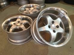 Seiken. 8.0/9.0x15", 4x100.00, ET35/30
