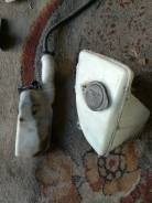 Бачок стеклоомывателя. Toyota: Sprinter, Corolla Spacio, Sprinter Carib, Corolla Levin, Sprinter Trueno, Corolla, Sprinter Marino, Corolla Ceres Двига...