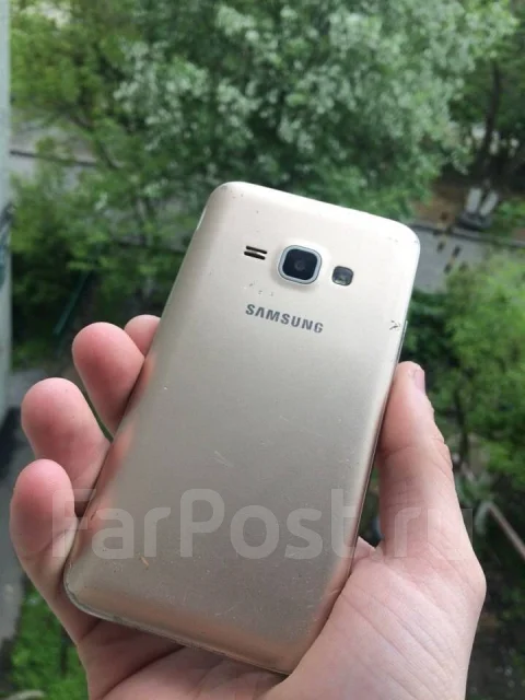 Samsung Galaxy J1 2016. �/�, ������, 4G LTE, Dual-SIM ����