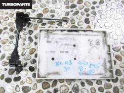 Крепление аккумулятора. Nissan Skyline, ECR33, ENR33, ER33, HR33 Nissan X-Trail, NT30, PNT30, T30 Двигатели: RB20E, RB25DE, RB25DET, QR20DE, QR25DE, S...