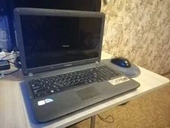 Samsung R530. 15.4", 2,3����, ��� 4 ��, WiFi: 1, Bluetooth: 1, ����������� �� 2��. ����