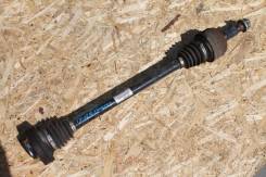 Привод, полуось. Volkswagen Touareg, 7L6, 7LA Двигатели: AXQ, AYH, AZZ, BAA, BAC, BAN, BAR, BHK, BHL, BJN, BKJ, BKL, BKS, BKW, BLE, BLK, BMV, BMX, BPD...