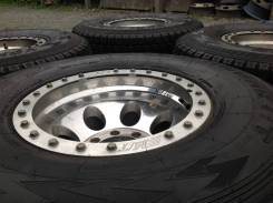 Mickey Thompson. 10.0x16", 8x165.10, ET-32