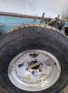 Продам колеса комплект с дисками 225/80r15. 6.5x15" 6x139.70