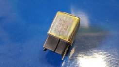 Реле печки. Suzuki Escudo, TA02W, TA52W, TD02W, TD32W, TD52W, TD62W, TL52W, TX92W Suzuki Grand Vitara XL-7, TX92V, TY92V