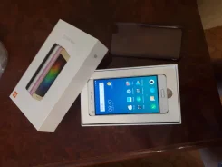 Xiaomi Mi5. �/�, 32 ��, �����, 3G, 4G LTE