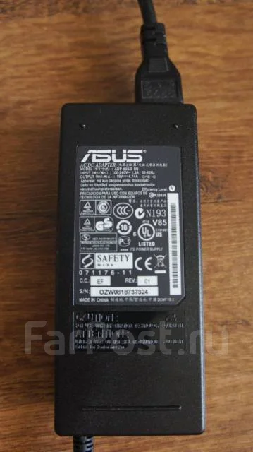Asus X50SL. 15.4", 1,8����, ��� 2048 ��, ���� 160���, WiFi: 1, Bluetooth: 1, ����������� �� 2��. ����