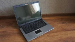 Asus X50SL. 15.4", 1,8����, ��� 2048 ��, ���� 160���, WiFi: 1, Bluetooth: 1, ����������� �� 2��. ����