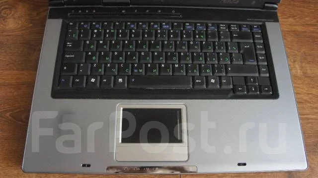 Asus X50SL. 15.4", 1,8����, ��� 2048 ��, ���� 160���, WiFi: 1, Bluetooth: 1, ����������� �� 2��. ����