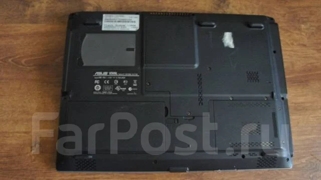 Asus X50SL. 15.4", 1,8����, ��� 2048 ��, ���� 160���, WiFi: 1, Bluetooth: 1, ����������� �� 2��. ����