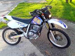 Suzuki DR 250. 250 куб. см., исправен, птс, без пробега