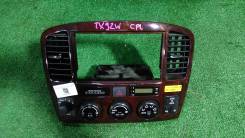 Консоль магнитофона Suzuki Escudo, TX92W