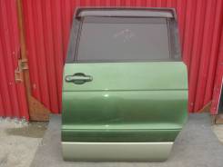Дверь сдвижная. Toyota Noah