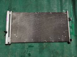 Радиатор кондиционера. Nissan X-Trail, NT30, PNT30, T30 Двигатели: QR20DE, QR25DE, SR20VET, YD22ETI