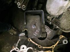 Подушка двигателя. Mitsubishi: Eclipse, L200, Lancer Cedia, L300, Triton, L400, Aspire, L300 Truck, RVR, Legnum, Chariot, Airtrek, Eterna, Savrin, Str...