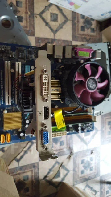 GeForce 210 ����