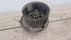 Мотор печки. Volkswagen Caddy, 2KA, 2KB, 2KH, 2KJ Volkswagen Jetta, 1K2 Volkswagen Touran, 1T2 Volkswagen Golf, 1K1, 1K5 Audi: TT, S3, A3, TTS, TT RS...