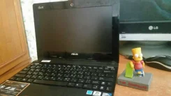 Asus Eee PC X101H. 12", 1,7����, ��� 2048 ��, ���� 250���, WiFi, ����������� �� 2��. ����