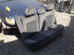Подголовник. Peugeot 406