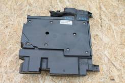 Сабвуфер. Mercedes-Benz M-Class, W163 Двигатели: M111E23, M112E32, M113E43, M113E55, OM612DELA