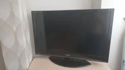 Toshiba. LCD (��) ����