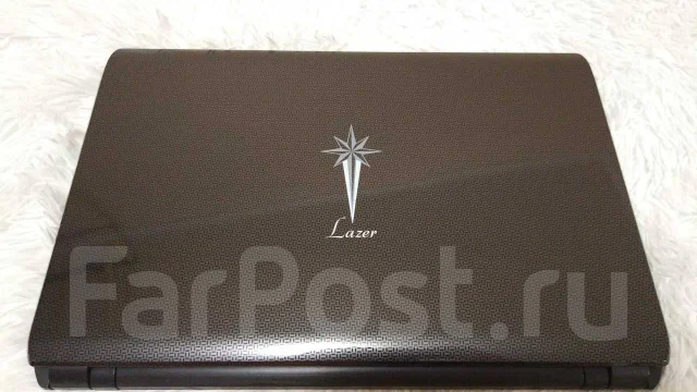 V-lazer. 15.6", 2,1����, ��� 4 ��, ���� 500���, WiFi: 1, Bluetooth: 1, ����������� �� 1��. ����