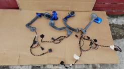 Проводка двери. Volkswagen Touareg, 7L6, 7LA Двигатели: AXQ, AYH, AZZ, BAA, BAC, BAN, BAR, BHK, BHL, BJN, BKJ, BKL, BKS, BKW, BLE, BLK, BMV, BMX, BPD...