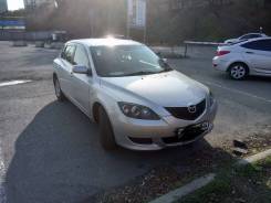 Mazda Axela. Без водителя
