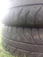 Bridgestone Ice Cruiser 7000. Зимние, шипованные, износ: 70, 4 шт