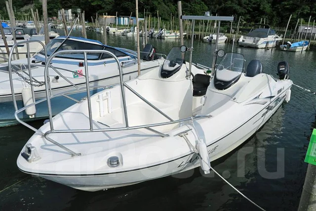 Yamaha SRV-20. 2000 ���, ����� 6��., ��������� ���������, ������. ��� ����� �� ������������ ����