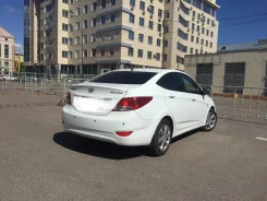 Hyundai Solaris. �������, ��������, 1.6 (123��.�.), ������, 77 000����. ��